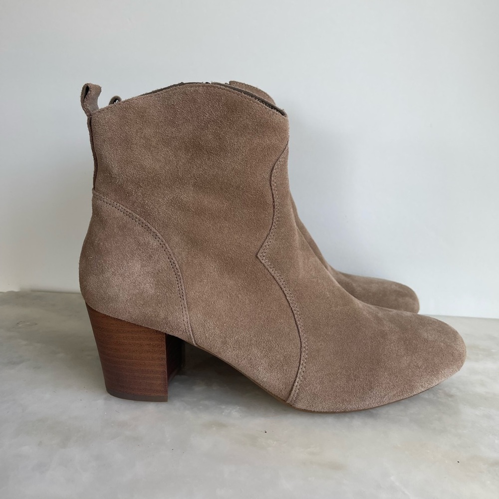 Steve Madden Women's Size 9.5 Hipstr Tan Soft Suede Leather Ankle Booties